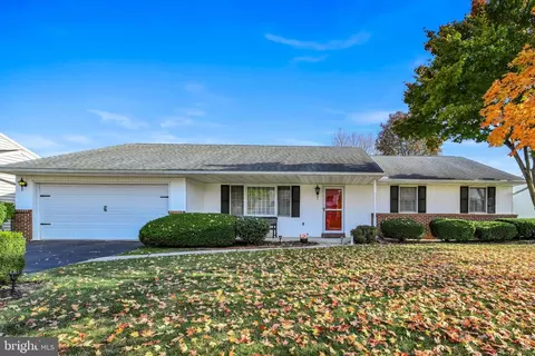 1529 Colony Dr, Wyomissing, PA 19610