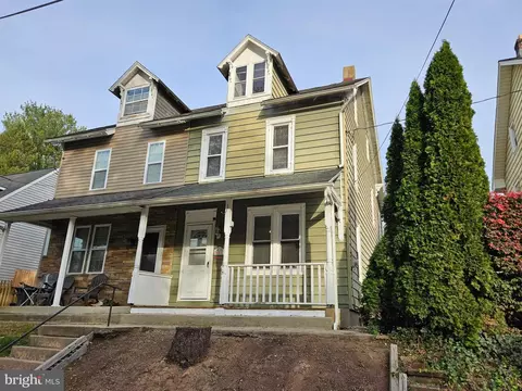 413 Pennwyn Pl, Reading, PA 19607