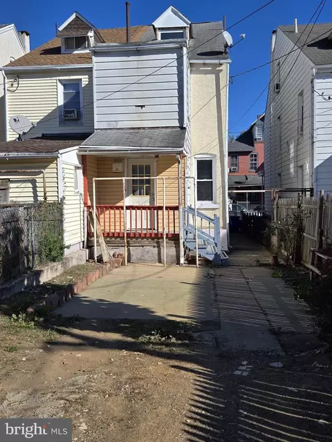 736 Pear St, Reading, PA 19601 photo 14