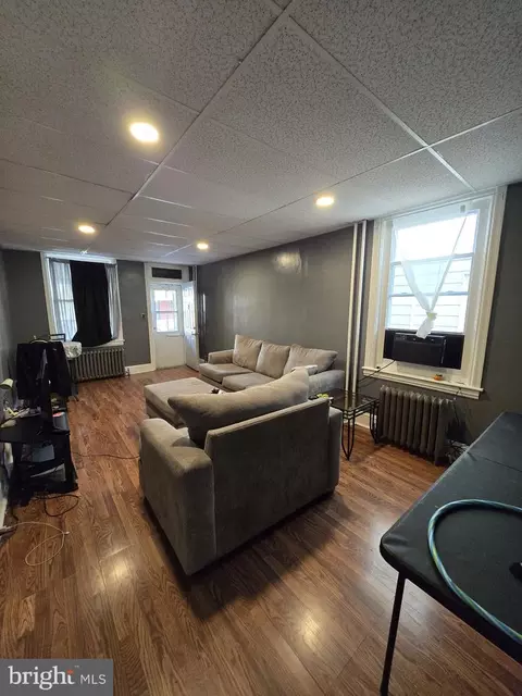 736 Pear St, Reading, PA 19601 photo 6