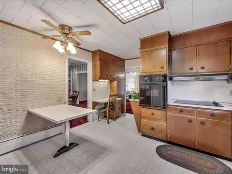 116 State St, Reading, PA 19607 photo 8