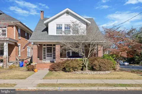 201 W 6th St, Boyertown, PA 19512