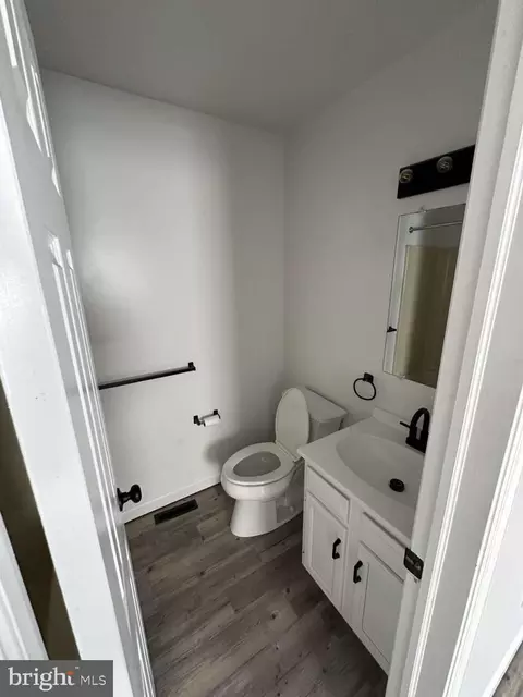 Bath - 2831 Sturbridge Ct, Reading, PA 19608 photo 1 of 1