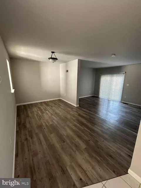 Living - 2831 Sturbridge Ct, Reading, PA 19608 photo 1 of 5