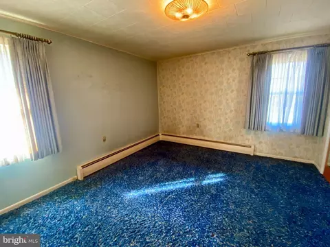 Bedroom - 4 Adele Ave, Blandon, PA 19510 photo 4 of 6