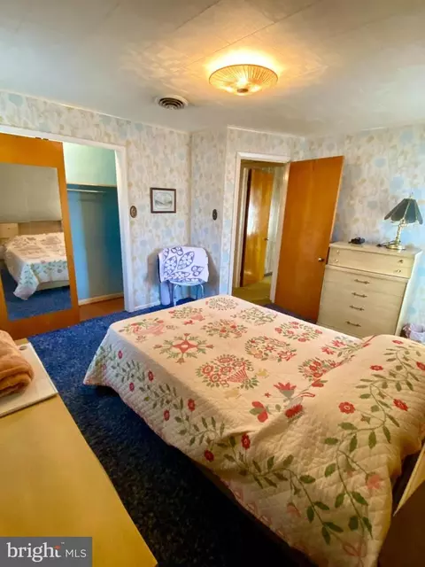 Bedroom - 4 Adele Ave, Blandon, PA 19510 photo 5 of 6