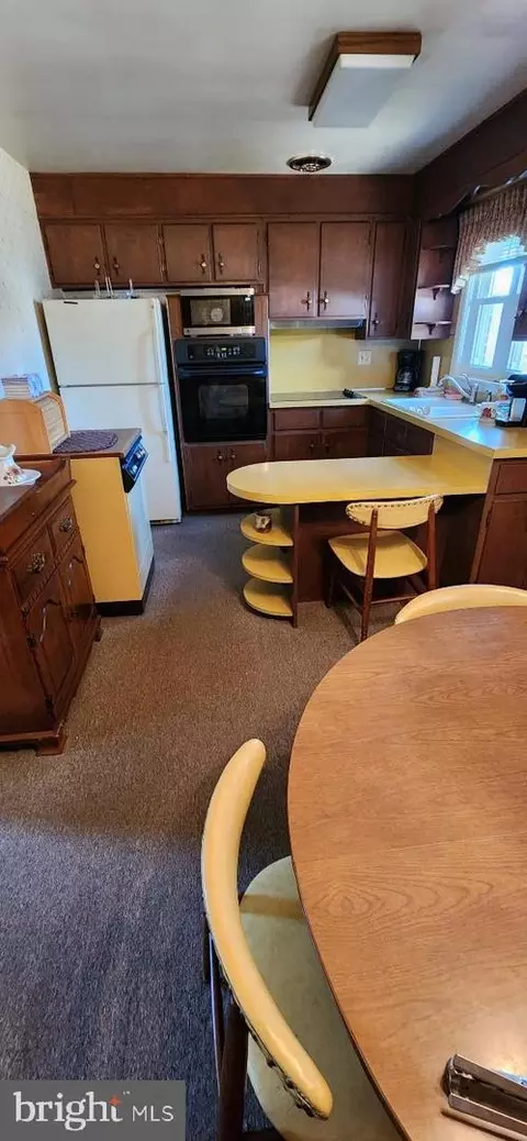 Kitchen - 4 Adele Ave, Blandon, PA 19510 photo 1 of 2