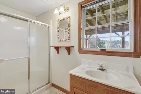 82 Starr Rd, Reading, PA 19608 photo 37