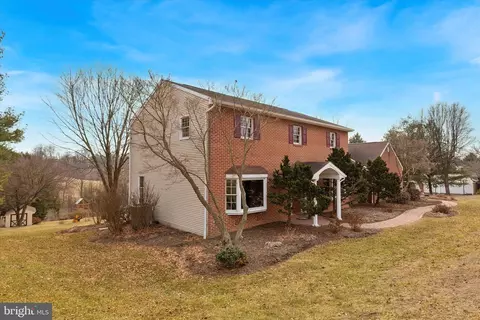 82 Starr Rd, Reading, PA 19608 photo 5