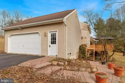 82 Starr Rd, Reading, PA 19608 photo 40