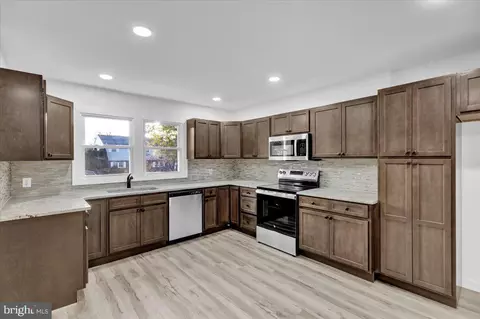 1334 Fox Run Rd, Reading, PA 19606 photo 9
