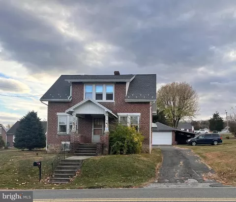 931 N Reading Ave, Boyertown, PA 19512