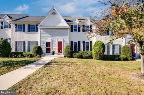 2818 Sturbridge Ct, Reading, PA 19608
