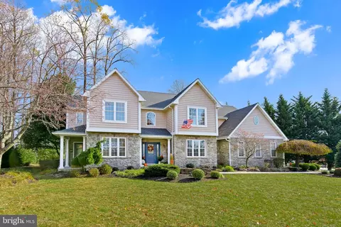 101 Lisa Ct, Mohnton, PA 19540