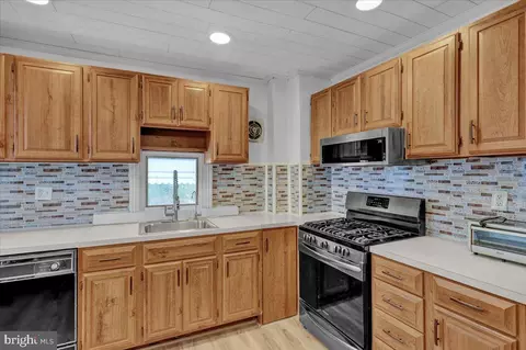 3370 Oley Turnpike Rd, Reading, PA 19606 photo 8