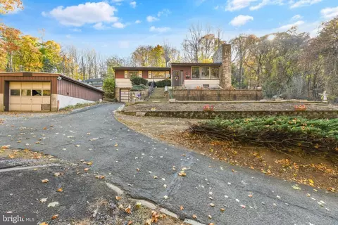316 Spring Valley Rd, Reading, PA 19605 photo 33