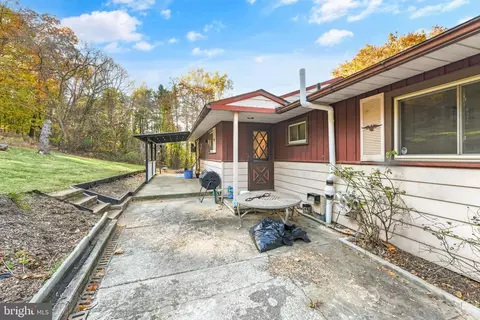 316 Spring Valley Rd, Reading, PA 19605 photo 45