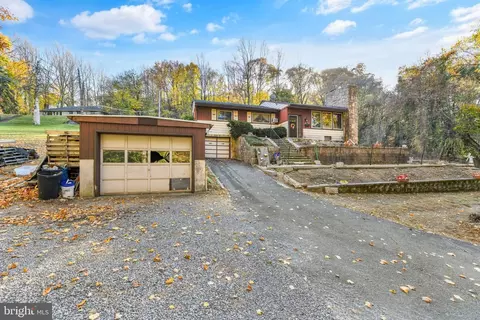 316 Spring Valley Rd, Reading, PA 19605 photo 34