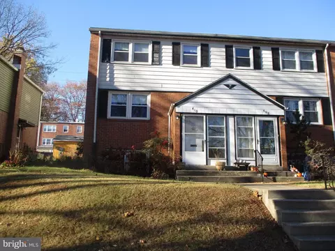 410 Playground Dr, Reading, PA 19611