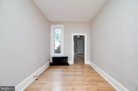Living - 932 Oley St, Reading, PA 19604 photo 4 of 4