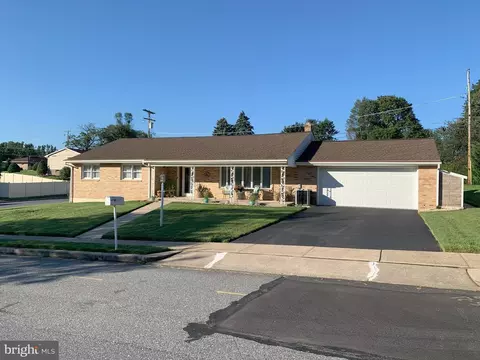 1209 Commonwealth Blvd, Reading, PA 19607