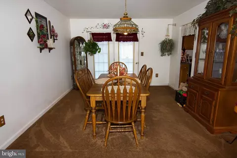398 Snyder Rd, Reading, PA 19605 photo 9