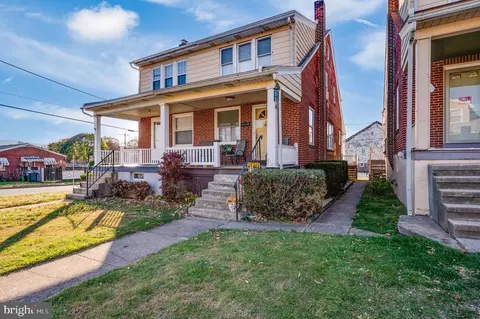 1539 Fayette Ave, Reading, PA 19607 photo 2