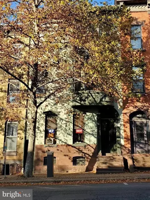 1031 Penn St, Reading, PA 19601 photo 3