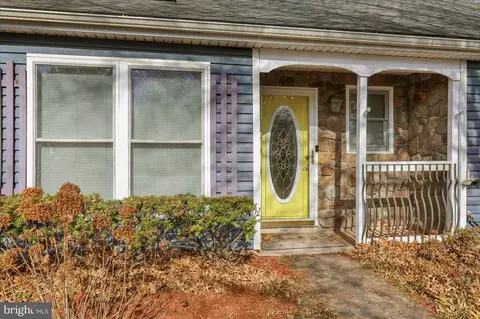 4496 Pheasant Run, Reading, PA 19606 photo 2