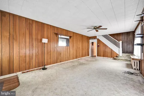 46 Evans Ave, Sinking Spring, PA 19608 photo 7