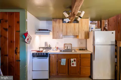 Kitchen - 701 E Neversink Rd, Reading, PA 19606 photo 1 of 2