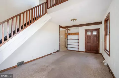 Living - 701 E Neversink Rd, Reading, PA 19606 photo 3 of 6