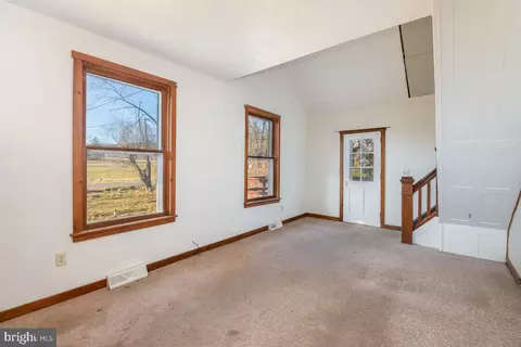 Living - 701 E Neversink Rd, Reading, PA 19606 photo 1 of 6