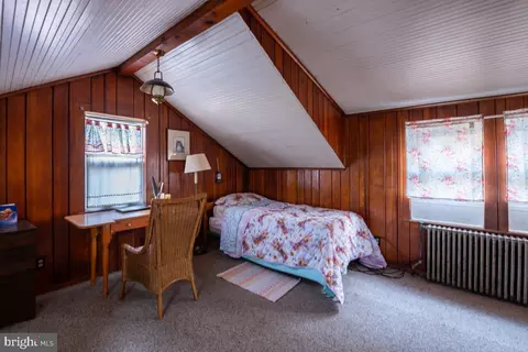 Bedroom - 701 E Neversink Rd, Reading, PA 19606 photo 3 of 3