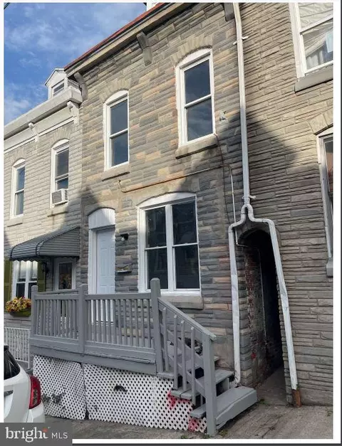 549 Wunder St, Reading, PA 19602