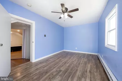 Entry Way - 60 Starr Rd, Reading, PA 19608 photo 9 of 10