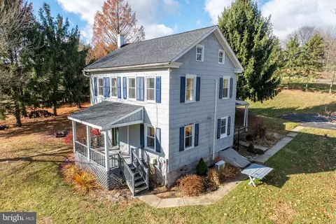 Exterior - 60 Starr Rd, Reading, PA 19608 photo 4 of 8