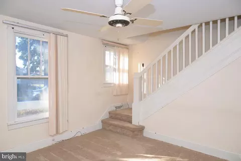 Living - 1449 Fern Ave, Reading, PA 19607 photo 1 of 3