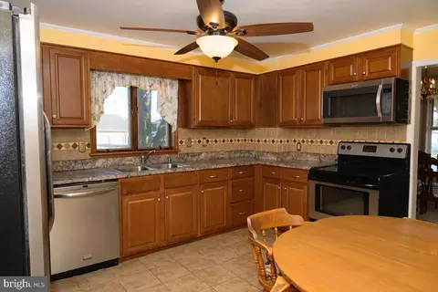 Kitchen - 1449 Fern Ave, Reading, PA 19607 photo 1 of 2