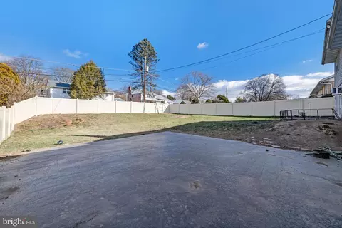 13 Hearthstone Dr, Reading, PA 19606 photo 31