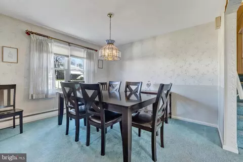 13 Hearthstone Dr, Reading, PA 19606 photo 8