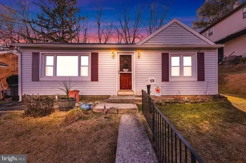 58 Walnut St, Mohnton, PA 19540