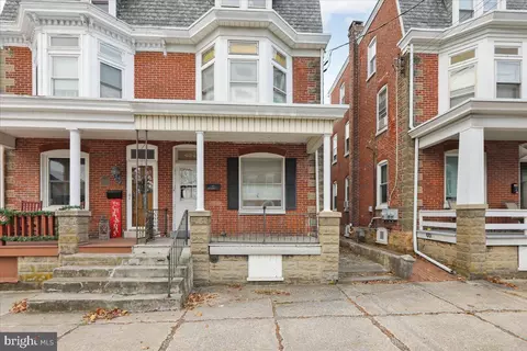 434 E Philadelphia Ave, Boyertown, PA 19512