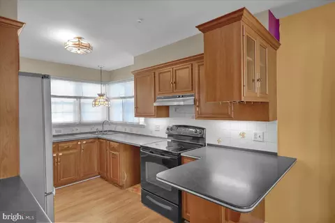 Kitchen - 140 Main St, Mohnton, PA 19540 photo 1 of 2