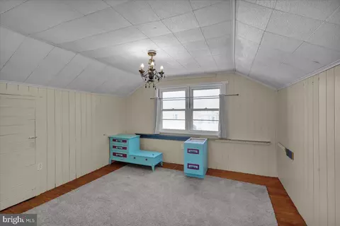 Bedroom - 140 Main St, Mohnton, PA 19540 photo 6 of 7