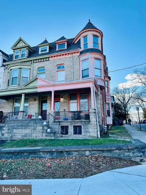 462 Centre Ave, Reading, PA 19601 photo 2