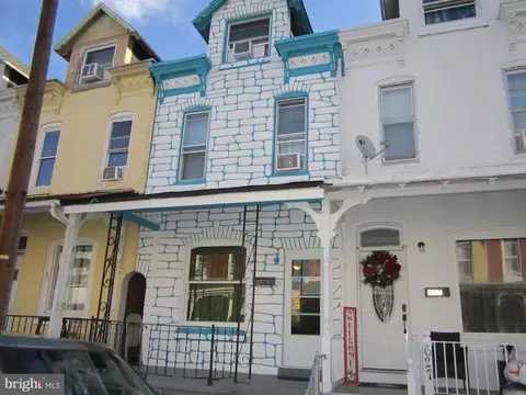 629 Pear St, Reading, PA 19601