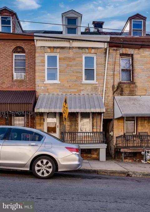 1138 Elm St, Reading, PA 19604