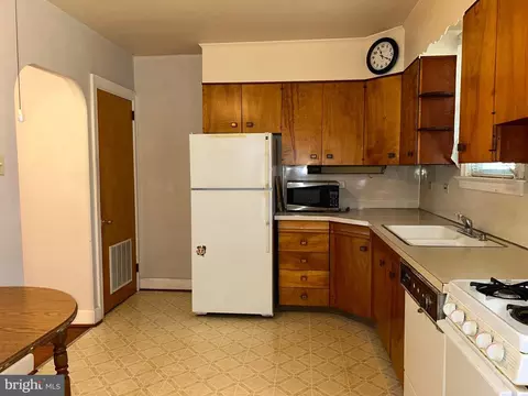 1054 Broadway Blvd, Reading, PA 19607 photo 10