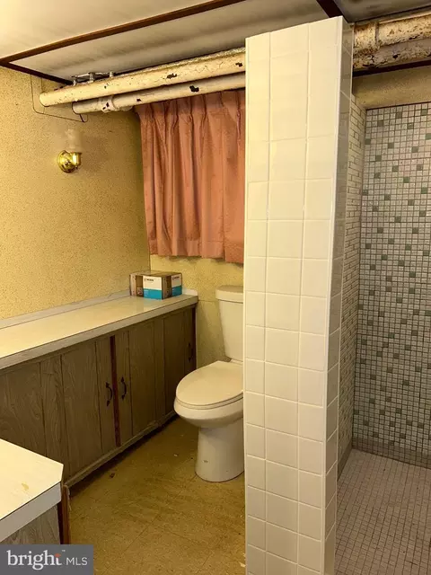 1054 Broadway Blvd, Reading, PA 19607 photo 25